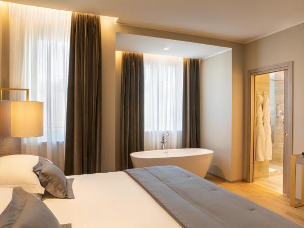Rosa Grand Milano - Starhotels Collezione : photo 6 de la chambre penthouse 1 chambre avec terrasse – vue sur dôme