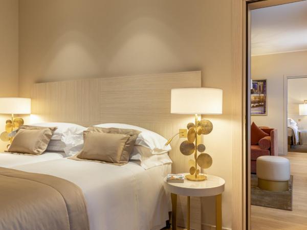 Rosa Grand Milano - Starhotels Collezione : photo 1 de la chambre appartement 2 chambres deluxe duomo