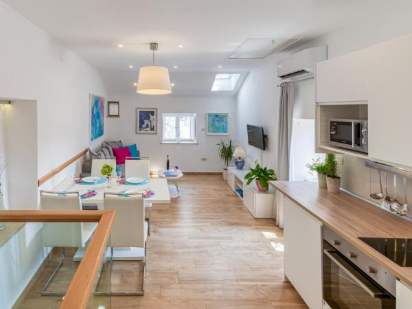 San Pietro apartment : photo 10 de la chambre digital nomads package - apartment with city view