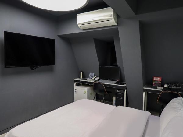 Shinchon Wol Hotel : photo 3 de la chambre chambre double standard
