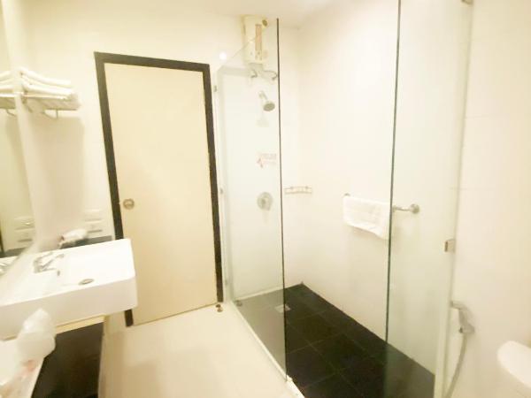 Atrium Boutique Hotel : photo 3 de la chambre studio avec lit double