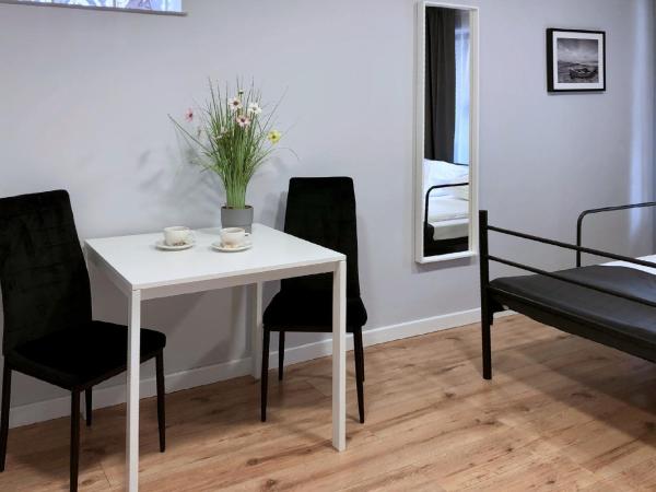 Przystanek Sopot Plaża : photo 3 de la chambre chambre familiale