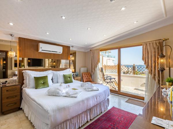 Best Point Hotel-Old City Sultanahmet : photo 9 de la chambre suite 2 chambres avec terrasse privée et hammam - vue sur mer