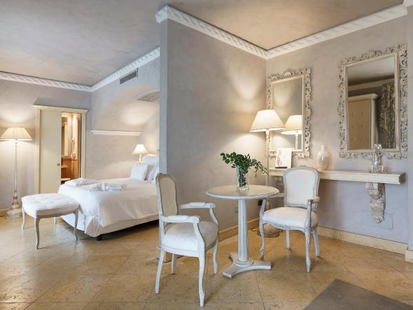 Romano Palace Luxury Hotel : photo 6 de la chambre suite avec terrasse