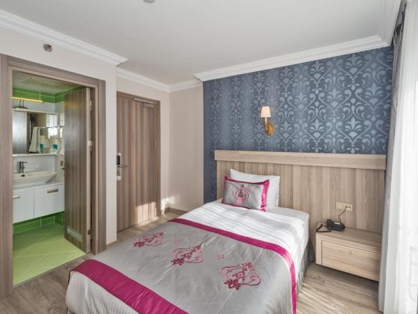 Dab Hotel : photo 1 de la chambre chambre familiale