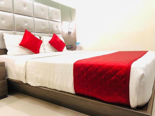 Hotel Guestinn Residency : photo 4 de la chambre chambre double deluxe