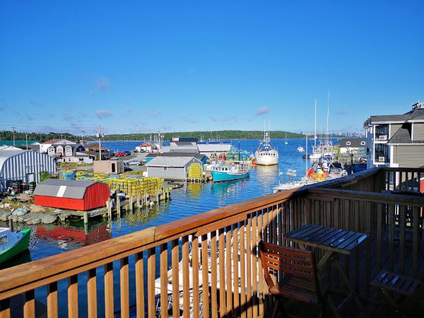 The Inn at Fisherman's cove : photo 4 de la chambre chambre double avec balcon - vue sur mer
