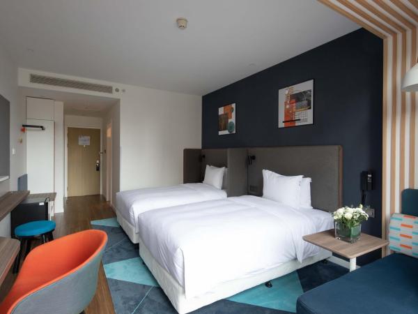 Holiday Inn Express Xi'an High Tech South, an IHG Hotel : photo 2 de la chambre chambre lits jumeaux standard - vue sur ville