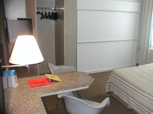 Hotel Glenmore : photo 2 de la chambre chambre double