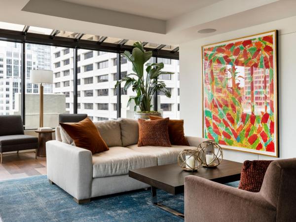 Hotel Theodore : photo 3 de la chambre the roosevelt suite