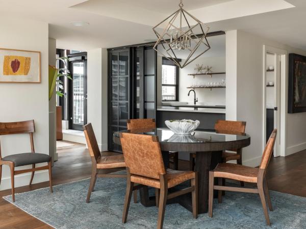 Hotel Theodore : photo 4 de la chambre the roosevelt suite