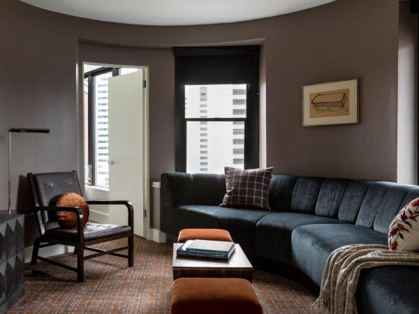 Hotel Theodore : photo 5 de la chambre the roosevelt suite