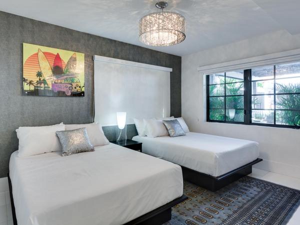 Bars B&B South Beach Hotel : photo 1 de la chambre chambre deluxe avec 2 lits doubles
