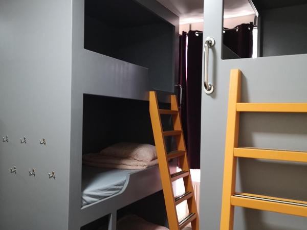 Birmingham Central Backpackers : photo 3 de la chambre bed in 15 bed mixed dormitory 