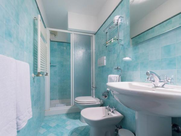 Villa Scacciapensieri Boutique Hotel : photo 10 de la chambre chambre double classique - annexe 