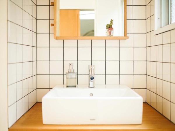 ROUTE - Cafe and Petit Hostel : photo 8 de la chambre chambre familiale standard