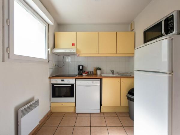 Appart'City Classic Dijon - Toison D'Or : photo 10 de la chambre appartement 2 chambres