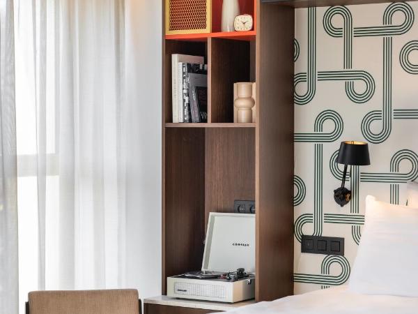 Yalo Urban Boutique Hotel Gent : photo 2 de la chambre chambre not-so-standard