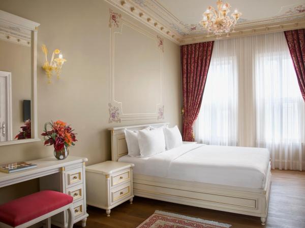 AJWA Sultanahmet - Preferred Hotels LVX Collection : photo 6 de la chambre manoir de luxe 4 chambres - annexe