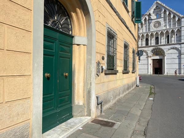 Le Muse : photo 10 de la chambre chambre lit king-size standard avec salle de bains privative