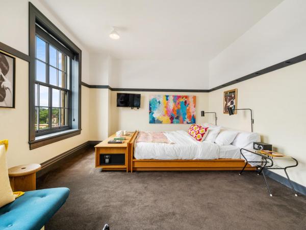 The Maverick by Kasa : photo 7 de la chambre chambre lit king-size deluxe (enregistrement autonome avec réception virtuelle)