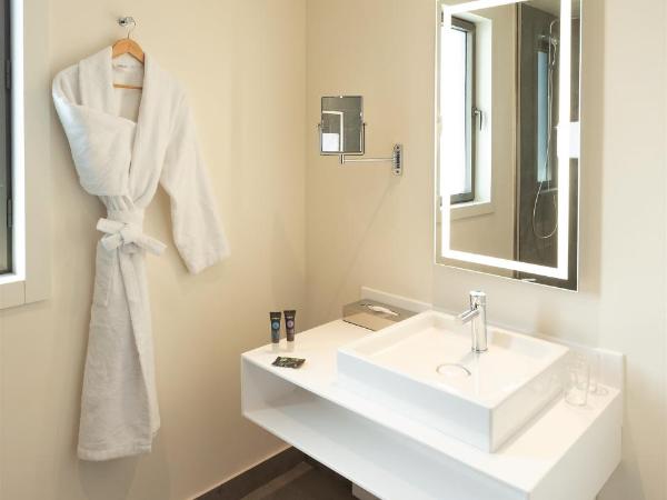 Novotel Tunis Lac : photo 8 de la chambre chambre lit king-size exécutive