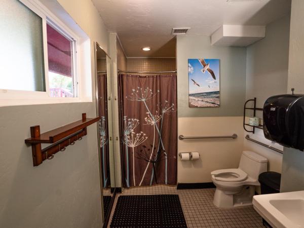California Dreams Hostel - Ocean Beach : photo 10 de la chambre lit dans dortoir mixte de 6 lits
