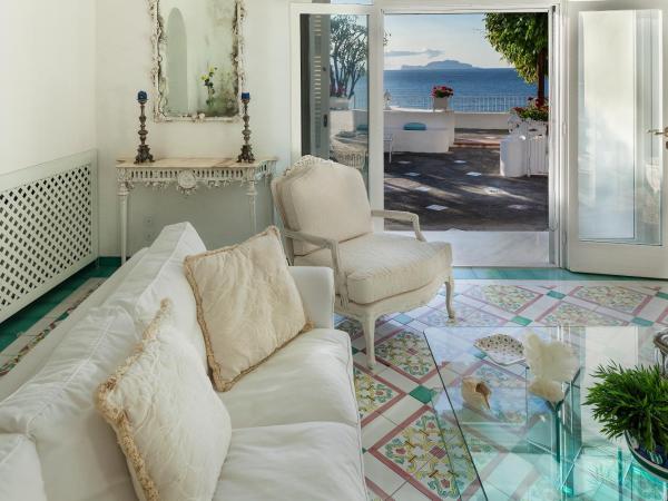 La Villa Resort & Spa : photo 10 de la chambre chambre double supérieure - vue sur mer