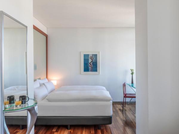 INNSiDE by Meliá Frankfurt Eurotheum : photo 7 de la chambre appartement the innside