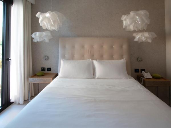 Demo Hotel Design Emotion : photo 4 de la chambre suite 2 chambres