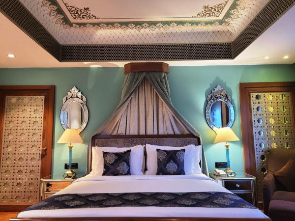 Radisson Blu Udaipur Palace Resort & Spa : photo 5 de la chambre suite premium