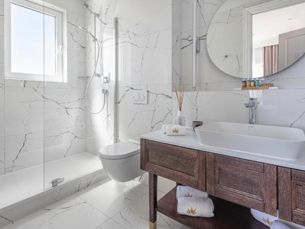 Royal Palm Hotel : photo 4 de la chambre chambre double de luxe avec balcon - vue sur mer