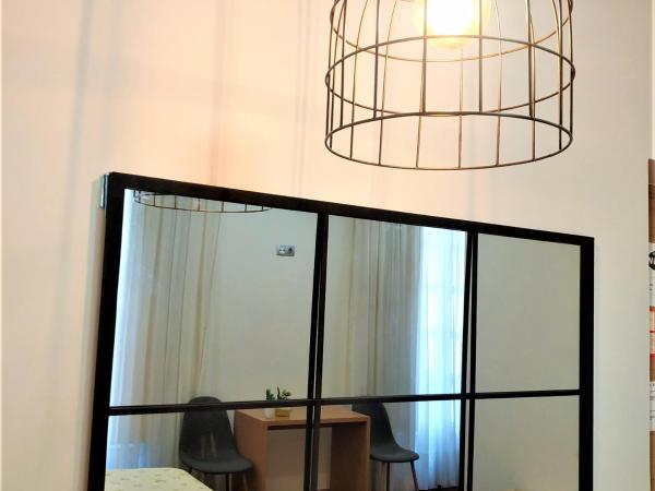 Roquefer Bilbao Central Rooms : photo 5 de la chambre chambre double ou lits jumeaux avec salle de bains privative