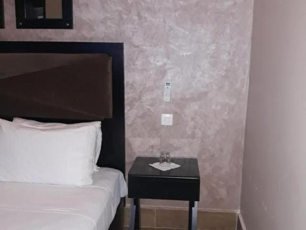 Amor Hotel : photo 4 de la chambre chambre lits jumeaux deluxe