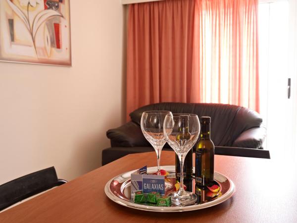 Hotel Galaxias : photo 4 de la chambre suite junior