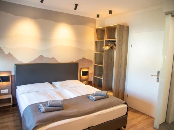 Hotel Restaurant Auerhahn : photo 1 de la chambre chambre double