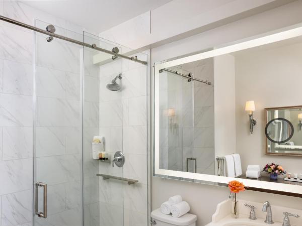 Warwick Melrose Hotel : photo 5 de la chambre chambre lit king-size classique