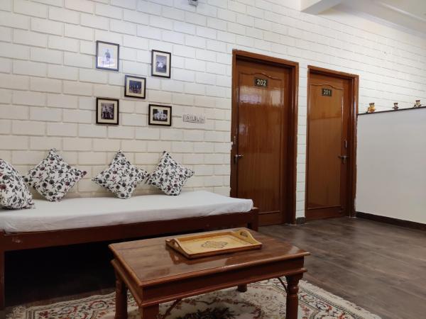 The Karauli Villa by Le Pension Stays : photo 10 de la chambre chambre double supérieure