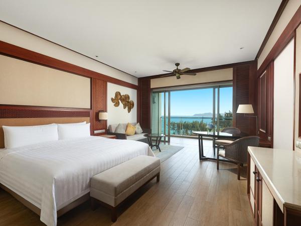Shangri-La Sanya : photo 4 de la chambre hébergement lit king-size horizon mer