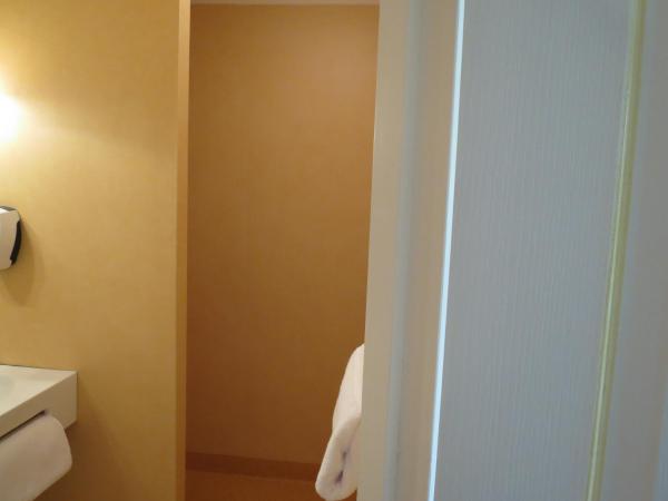 Abbys Hotel : photo 6 de la chambre chambre familiale (2 adultes et 2 enfants)