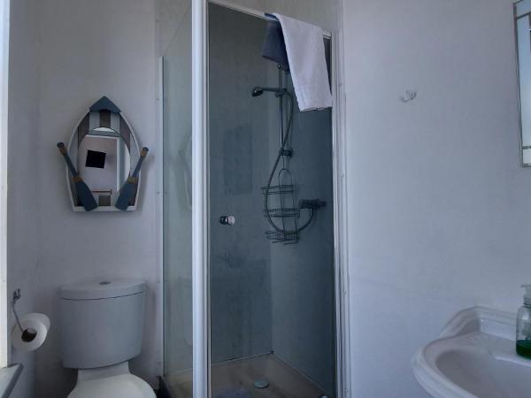 Bowies Lodge : photo 5 de la chambre chambre double - vue sur mer