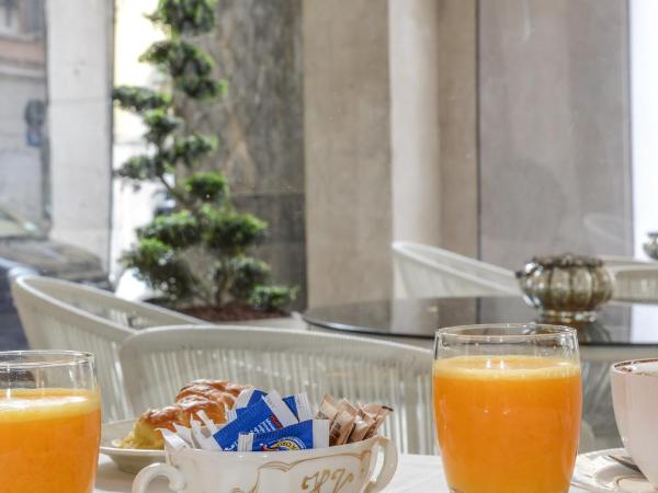 Hotel Vittoria : photo 1 de la chambre chambre quadruple