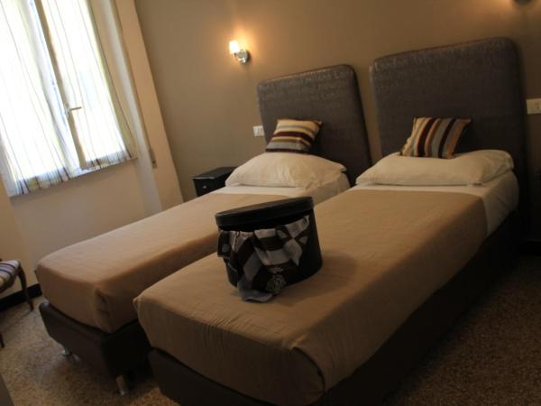Hotel Bologna : photo 5 de la chambre chambre lits jumeaux