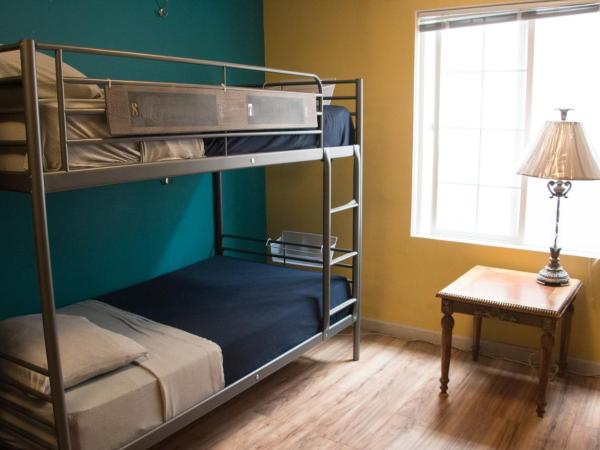 Melrose Hostel : photo 1 de la chambre lit dans dortoir mixte de 8 lits 