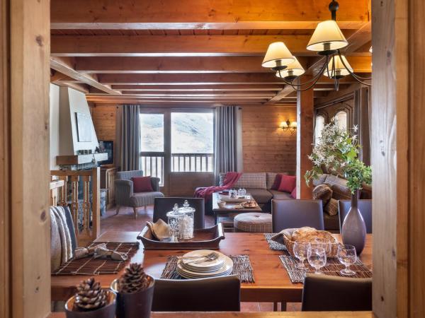 Le Hameau de la Sapinière : photo 4 de la chambre hébergement 6 chambres - 11 personnes