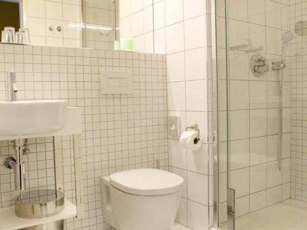 Hotel Golf Prague : photo 3 de la chambre chambre double ou lits jumeaux supérieure