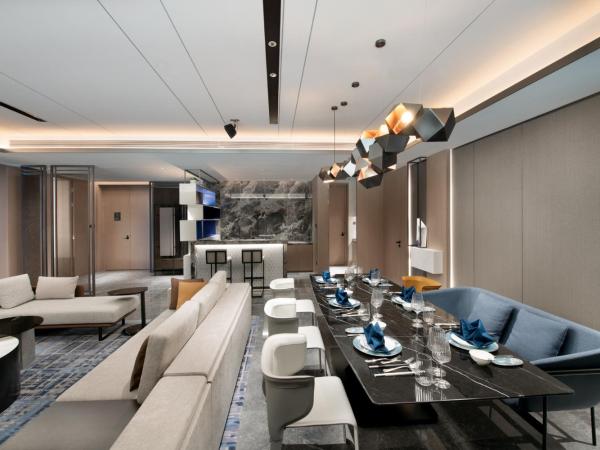 Crowne Plaza Hangzhou Science City, an IHG Hotel : photo 4 de la chambre suite lit king-size ambassadeur - dernier Étage