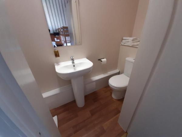 Adelphi Hotel : photo 2 de la chambre chambre quadruple