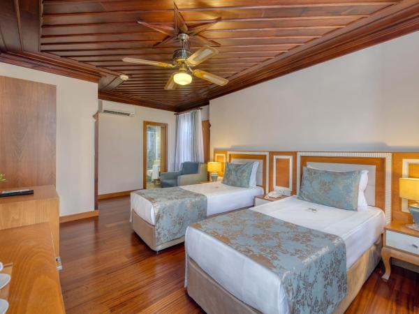 Dogan Hotel : photo 6 de la chambre chambre double ou lits jumeaux standard