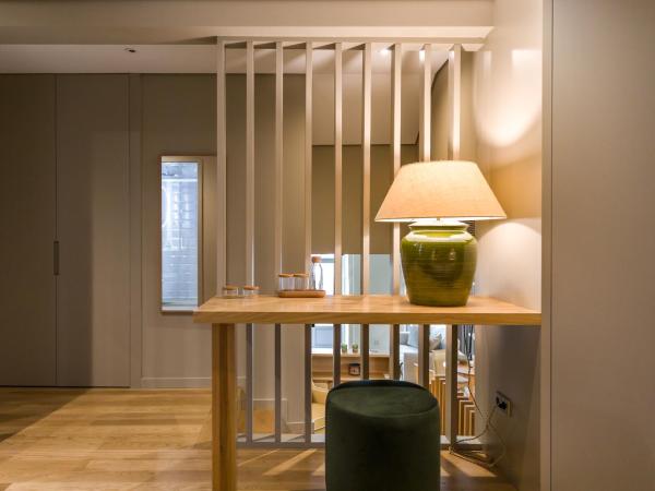 Legends House by Sweet Porto : photo 10 de la chambre chambre double ou lits jumeaux supérieure avec vue sur ville